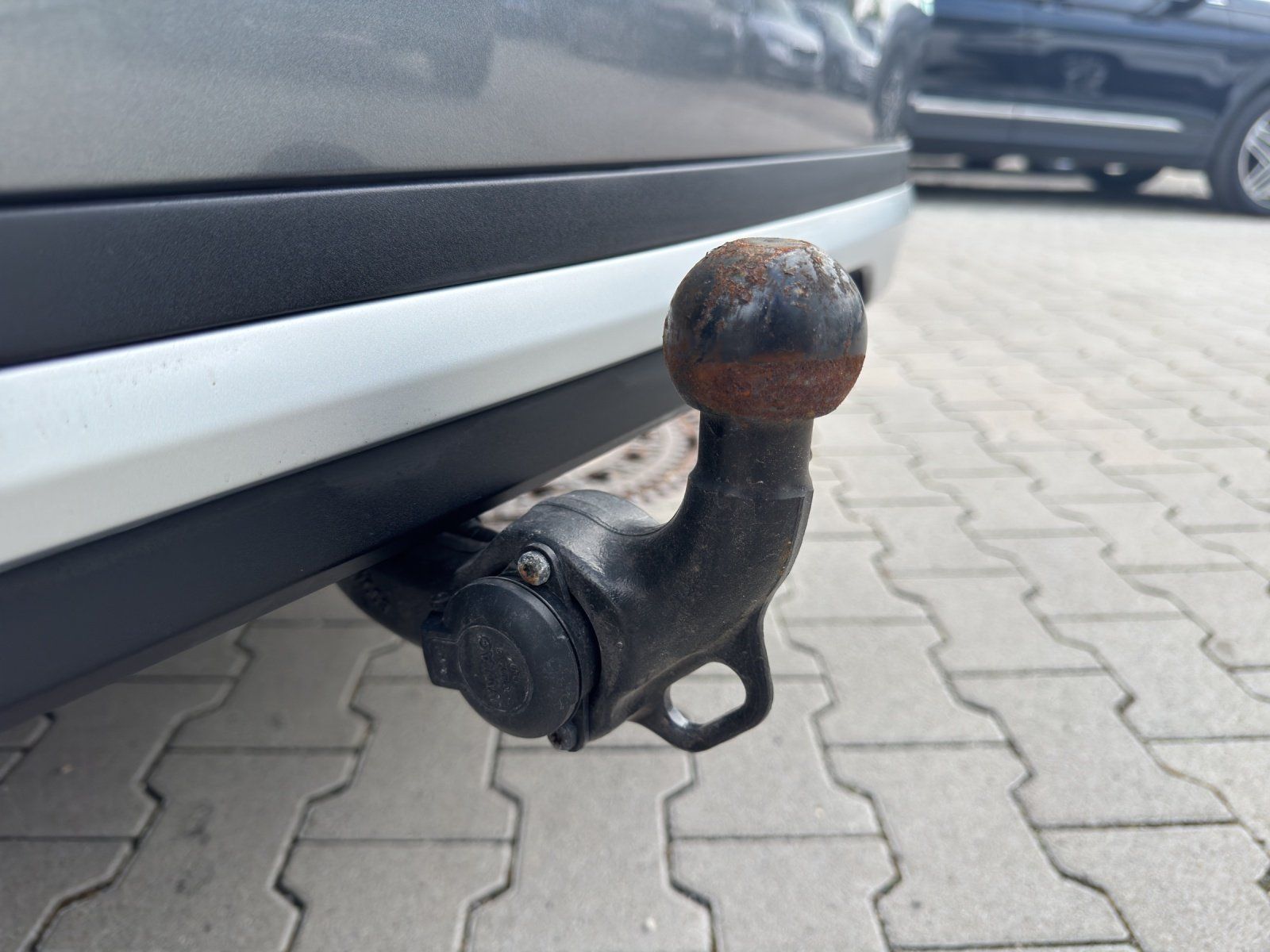 Fahrzeugabbildung SKODA Superb Combi 2.0 TSI Scout Final 4x4/AHK/PANO/