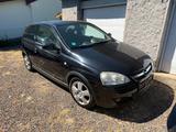 Opel Corsa 1.2 mit Sitzheiz,  mit TÜV bis 02/2027 - Opel Corsa aus 2005: C
