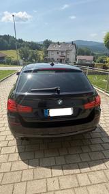 BMW 525d xDrive /  M-PAKET NAVI AHK TÜV 2026  - BMW 525: Xdrive