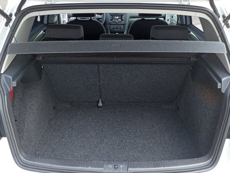 Fahrzeugansicht 19 Fahrzeugabbildung Volkswagen Golf VI 1.2 TSI Trendline NAVI+PDC+TEMPOMAT+SIT