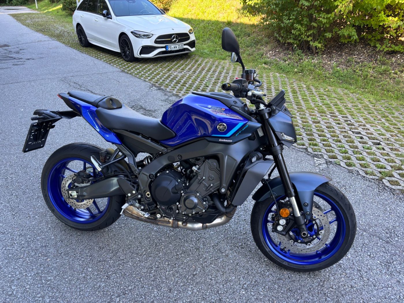 Fahrzeugabbildung Yamaha MT 09 2026 Herbst Deals auch in schwarz und Ice