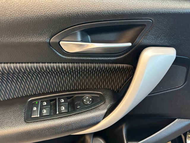 BMW 118 i *Klima*PDC*Navi*Sitzh*Klimaautomatik*