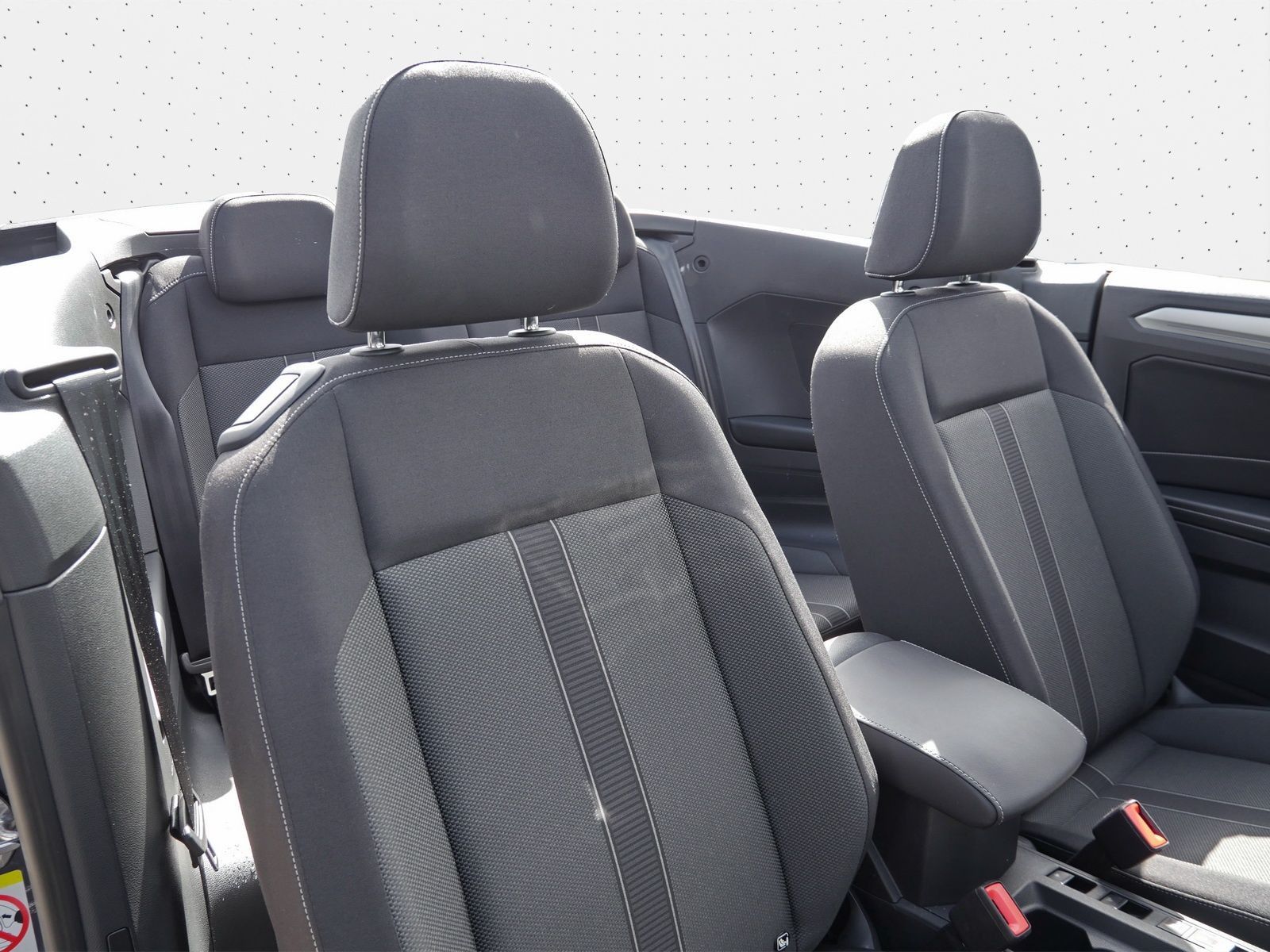 Volkswagen T-Roc - Bild 10