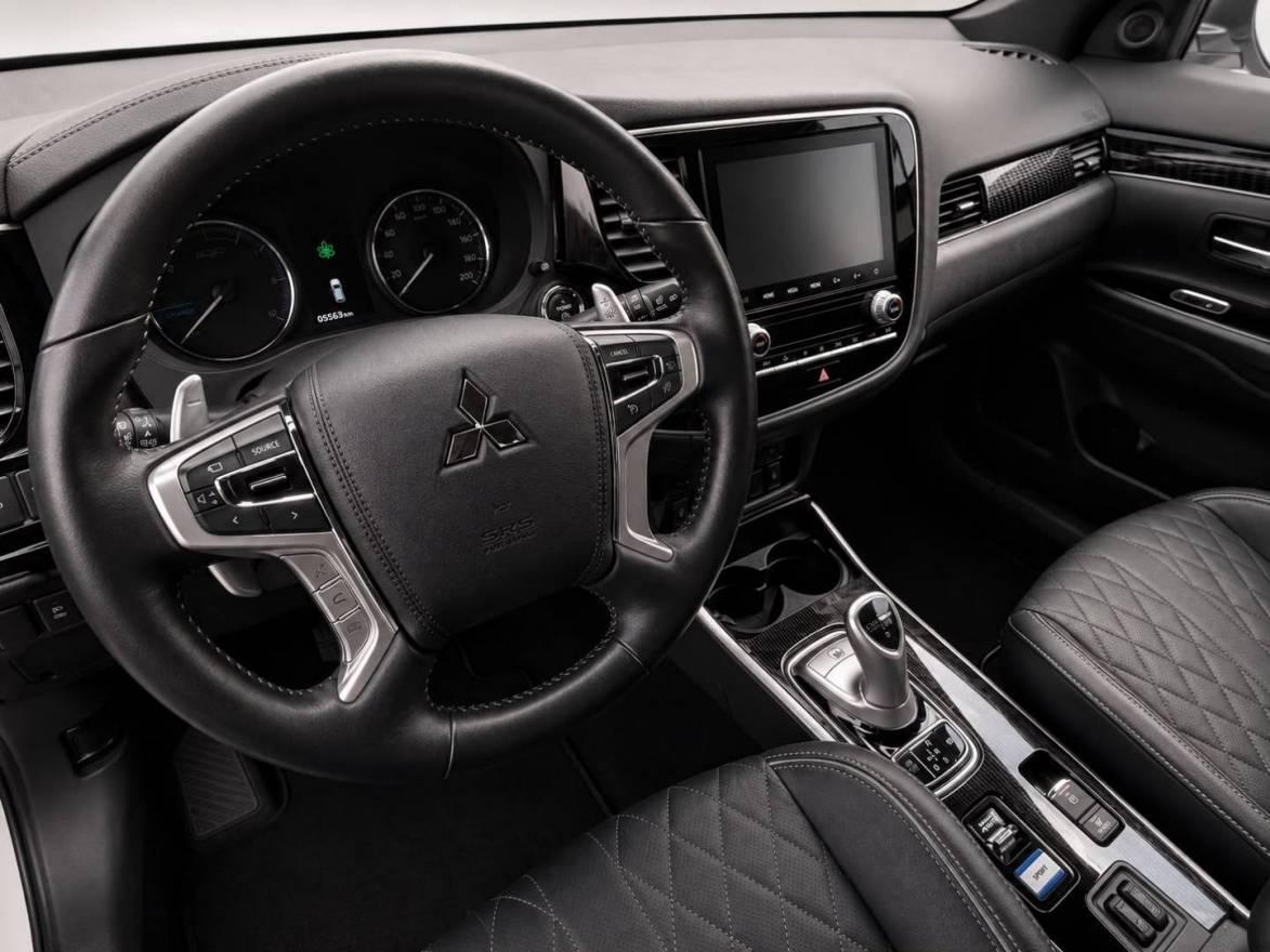 Mitsubishi Plug-In Hybrid Outlander 2.4'Plus'Spirit
