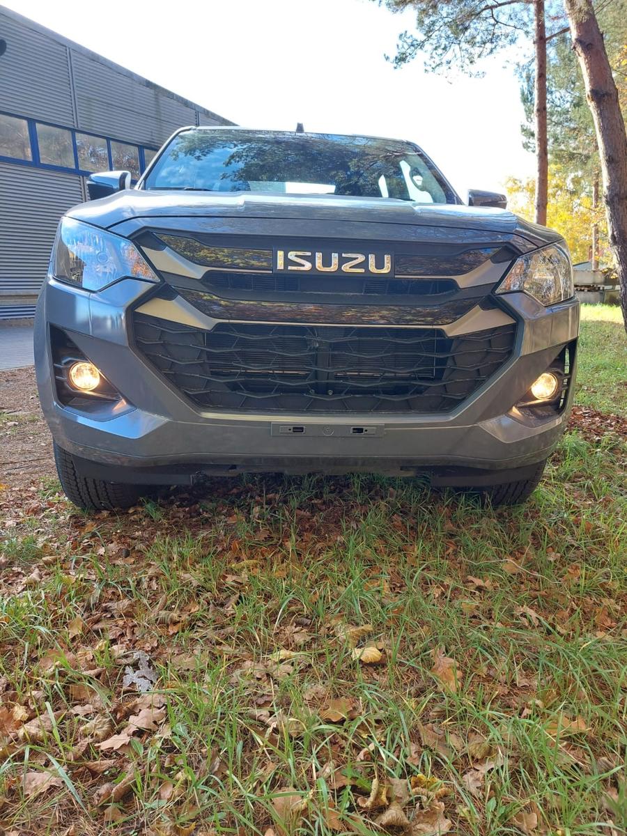 Isuzu D-Max DoubleCab LS