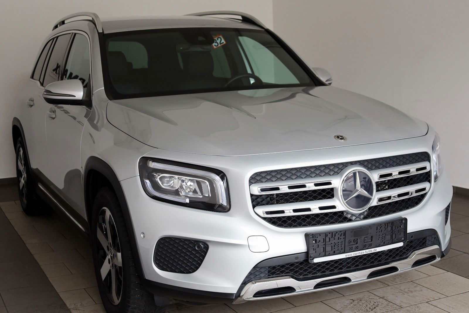 Fahrzeugabbildung Mercedes-Benz GLB 200 Progressive,Leder,Navi,LED,Kamera,AHK