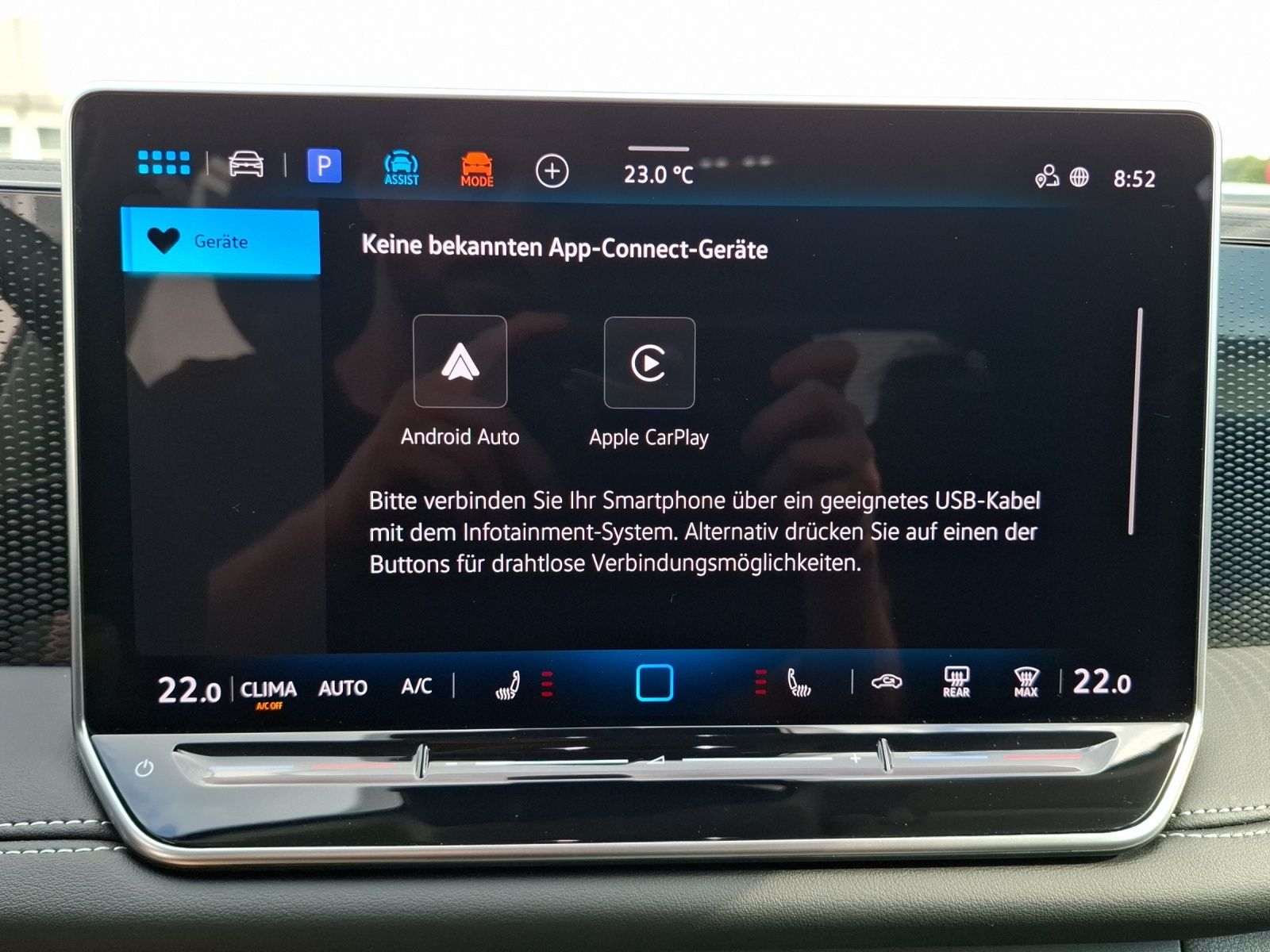 Fahrzeugabbildung Volkswagen Tiguan eTSI Goal LED AHK Navi AID ACC RFK SHZ
