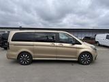 Mercedes-Benz EQV 300 Lang+Airmatic+LED+Tisch+360Kamera+Distro - Elektro