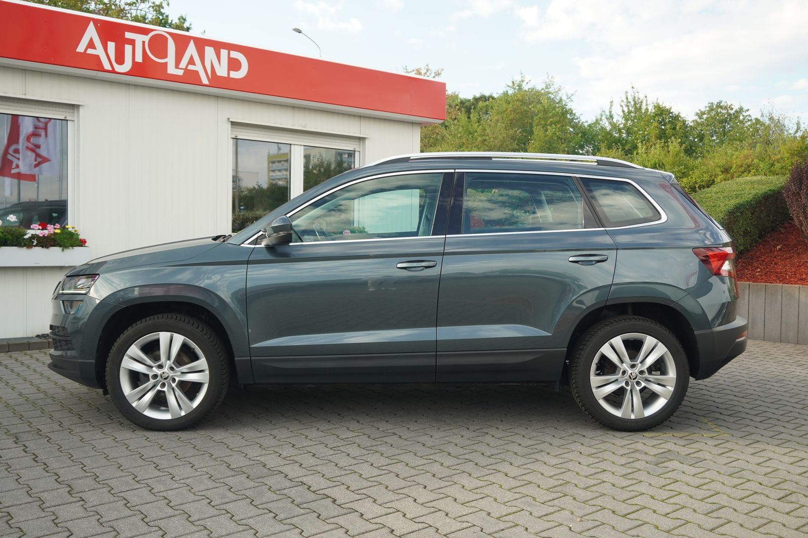 Skoda Karoq 1.5 TSI DSG Ambition LED Navi Panorama DAB imagem 3
