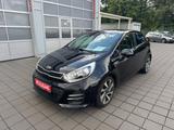 Kia Rio 1.2 ISG *SH*TEMPOMAT*1.HD* - Kia Rio mit Benzin-Antrieb: Limousine, 1.2