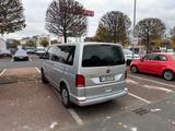 Volkswagen T6.1 Caravelle 2.0 TDI DSG NAV+SHZ+2xPDC+MFL+NAV - Volkswagen T6 Caravelle Kombi Gebrauchtwagen