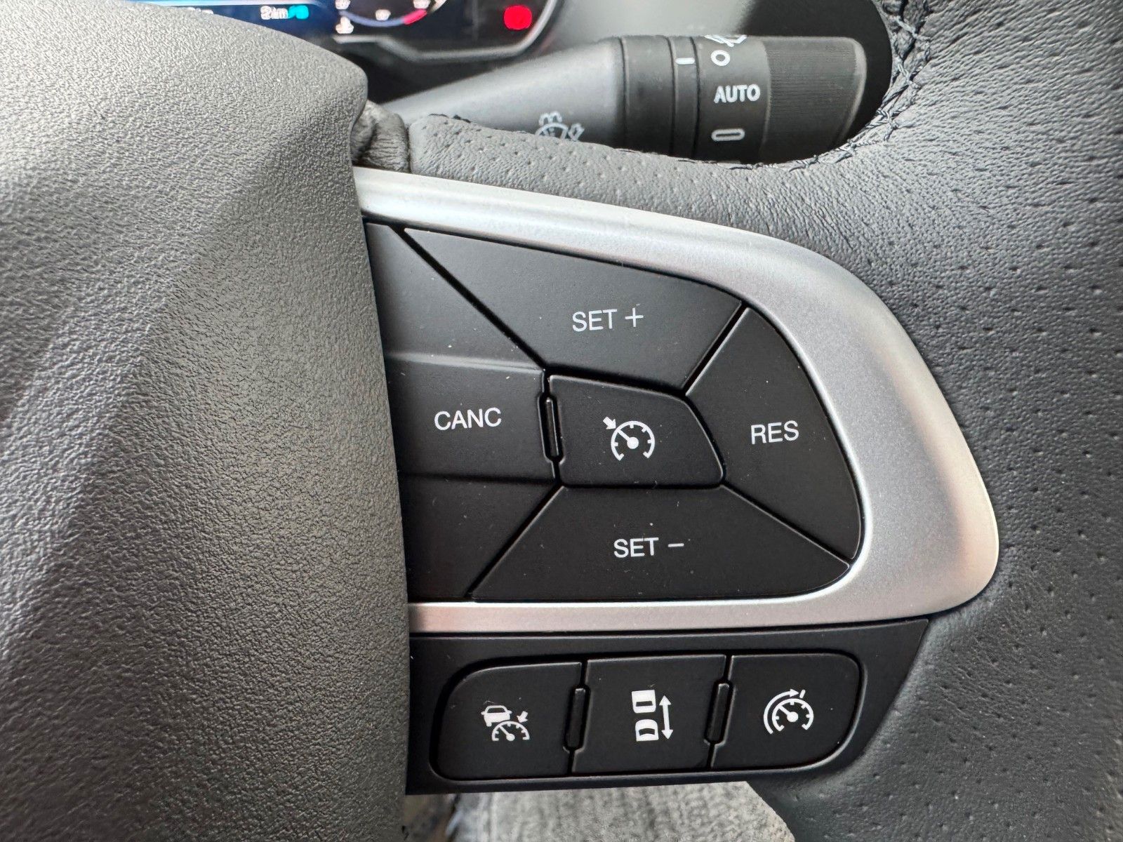 Fahrzeugabbildung Iveco Daily 35C21 HA8 *R4.100mm*AHK*LED*Automatik*