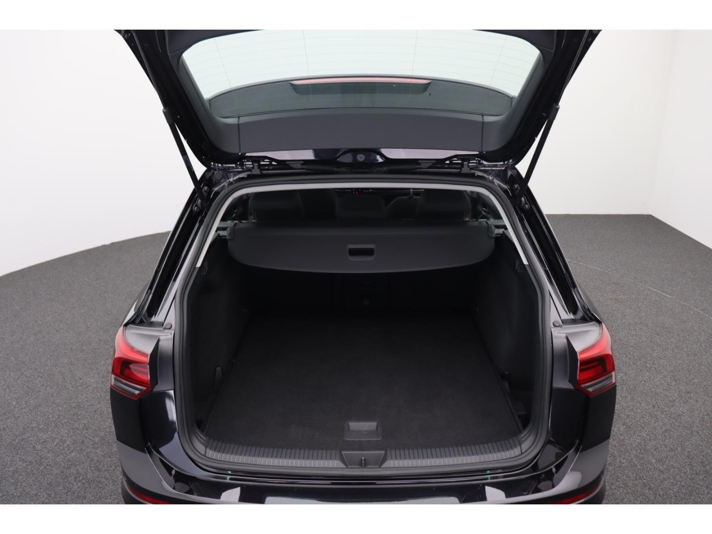 Volkswagen Golf VIII Variant Life AHK SHZ ACC, миниатюра 23
