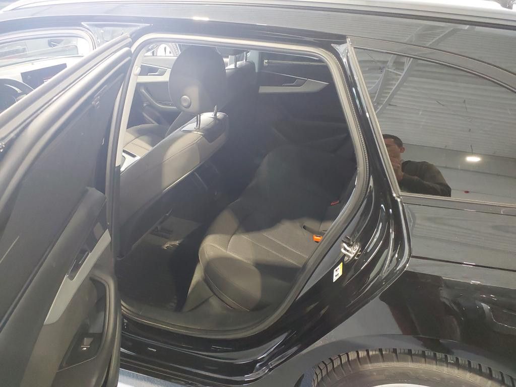 Audi A4 - Bild 9