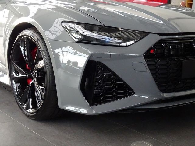 RS6 4.0 TFSI performance Plus quattro