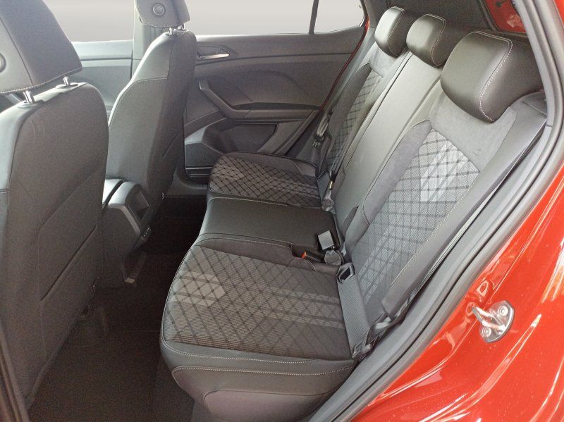 Fahrzeugabbildung Volkswagen T-Cross 1.5 TSI DSG R-Line
