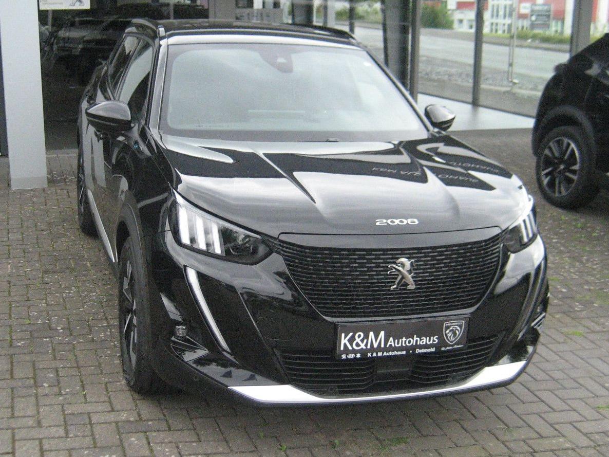 Peugeot 2008 GT ELEKTRO / NAVI / SITZHEIZUNG