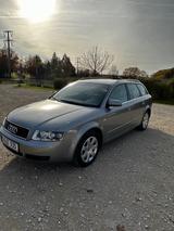 Audi A4 1.8 T multitronic Avant - - Audi A4 aus 2004: 1.8