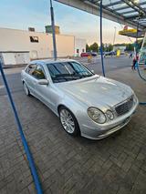 Mercedes-Benz Mercedes E320 V6 3.0 Diesel / TÜV / Tausch... - Mercedes-Benz E 320 in Essen