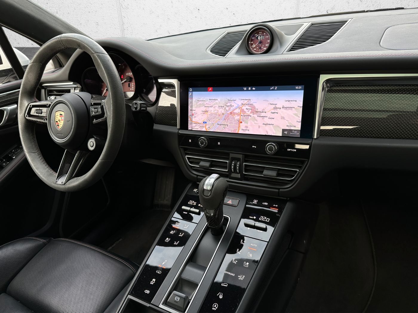 Porsche Macan GTS Burmester PASM Sportsitze PANO foto 10