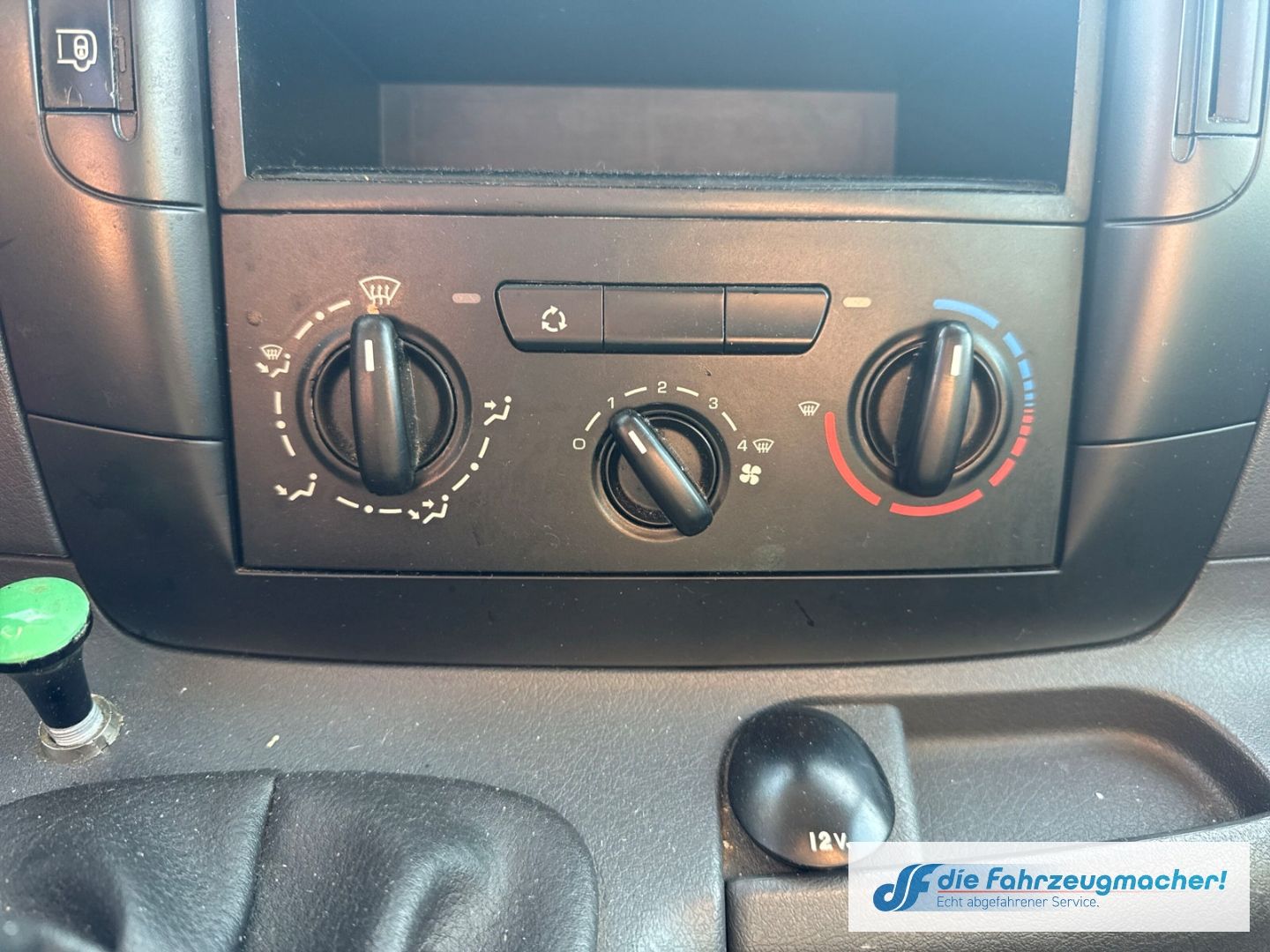 Fahrzeugabbildung Peugeot Expert Kasten L1H1 1.6 HDi Multif.Lenkrad CD *EX