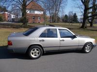 Mercedes-Benz 230 E Automatic  119 Tkm H  zul. Oldtimer