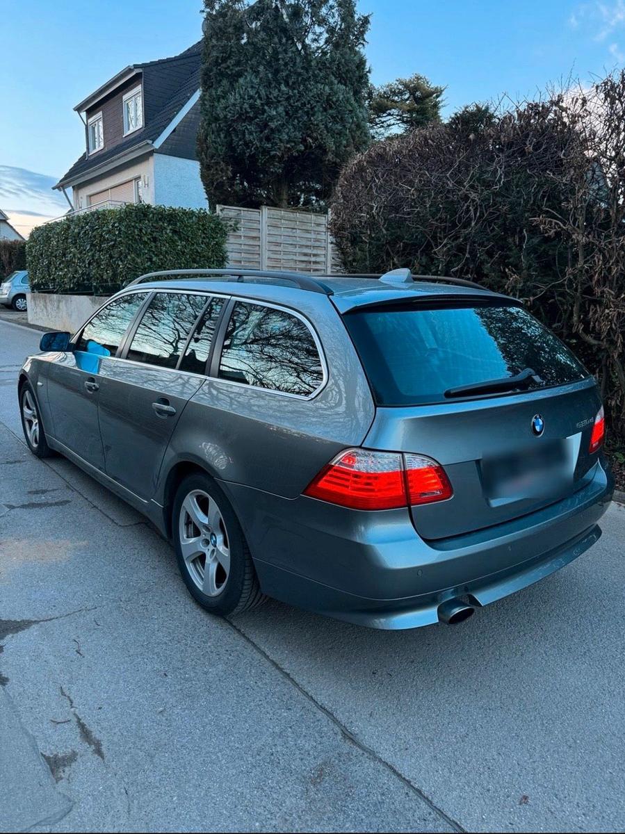 BMW 520 2009 — photo 7
