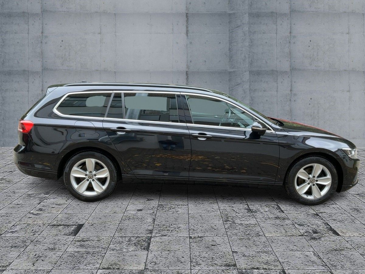 Volkswagen Passat Variant - Bild 7
