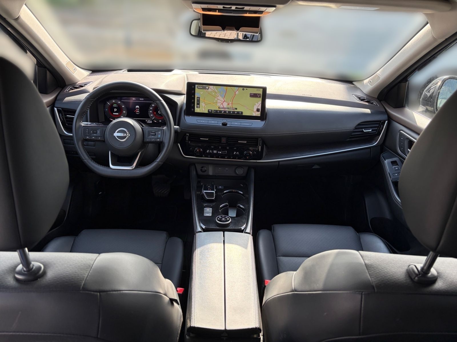 Fahrzeugabbildung Nissan X-Trail 1.5 VC-T e-Power Tekna e-4ORCE*GJR*AHK*3