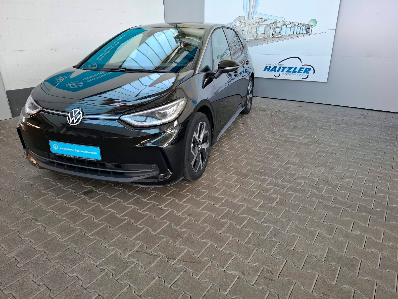 Fahrzeugabbildung Volkswagen ID.3 Pro 150 kW +ACC +IQ.Light +Kamera +AHK+Navi