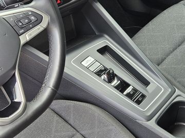 Volkswagen Golf - 12