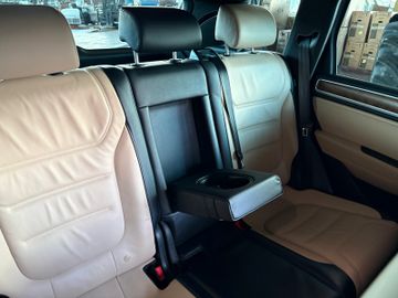 Volkswagen Touareg - 6
