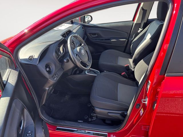 Yaris Hybrid 1.5 Team D *Standheizung*