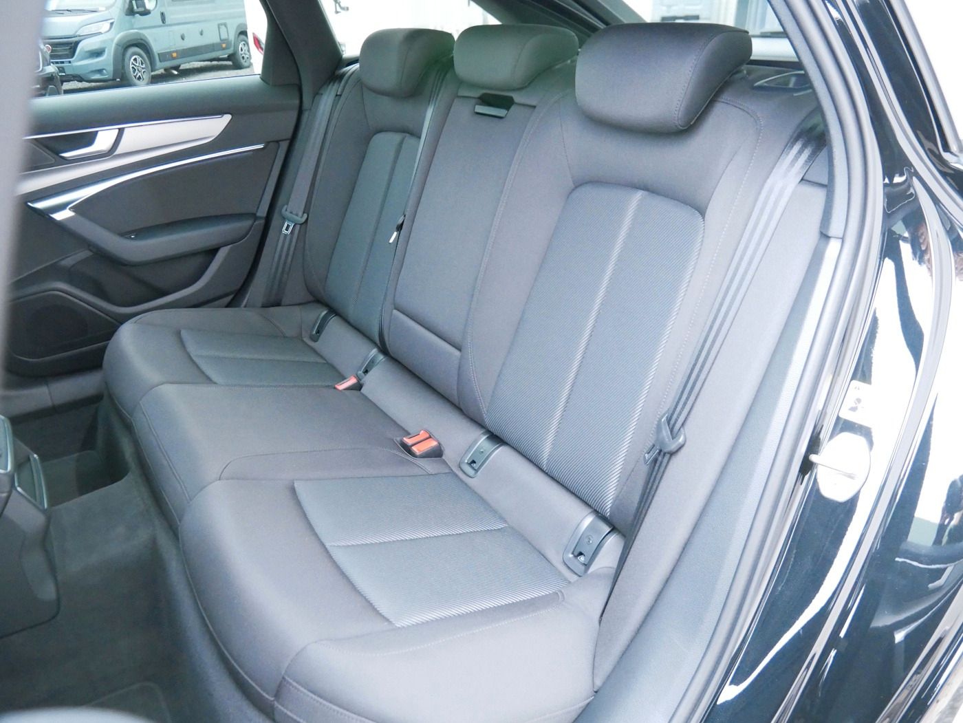 Fahrzeugabbildung Audi A6 Avant 2.0 quattro advanced NEU76T ACC LED KAM