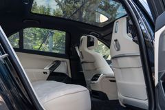BMW 740 – 29 / 33