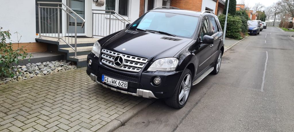 Mercedes-Benz ML 500