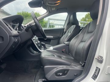 Volvo XC60 - 11