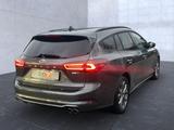 Ford Focus ST-Line Bluetooth Navi LED Klima - Ford Focus Gebrauchtwagen in Oldenburg