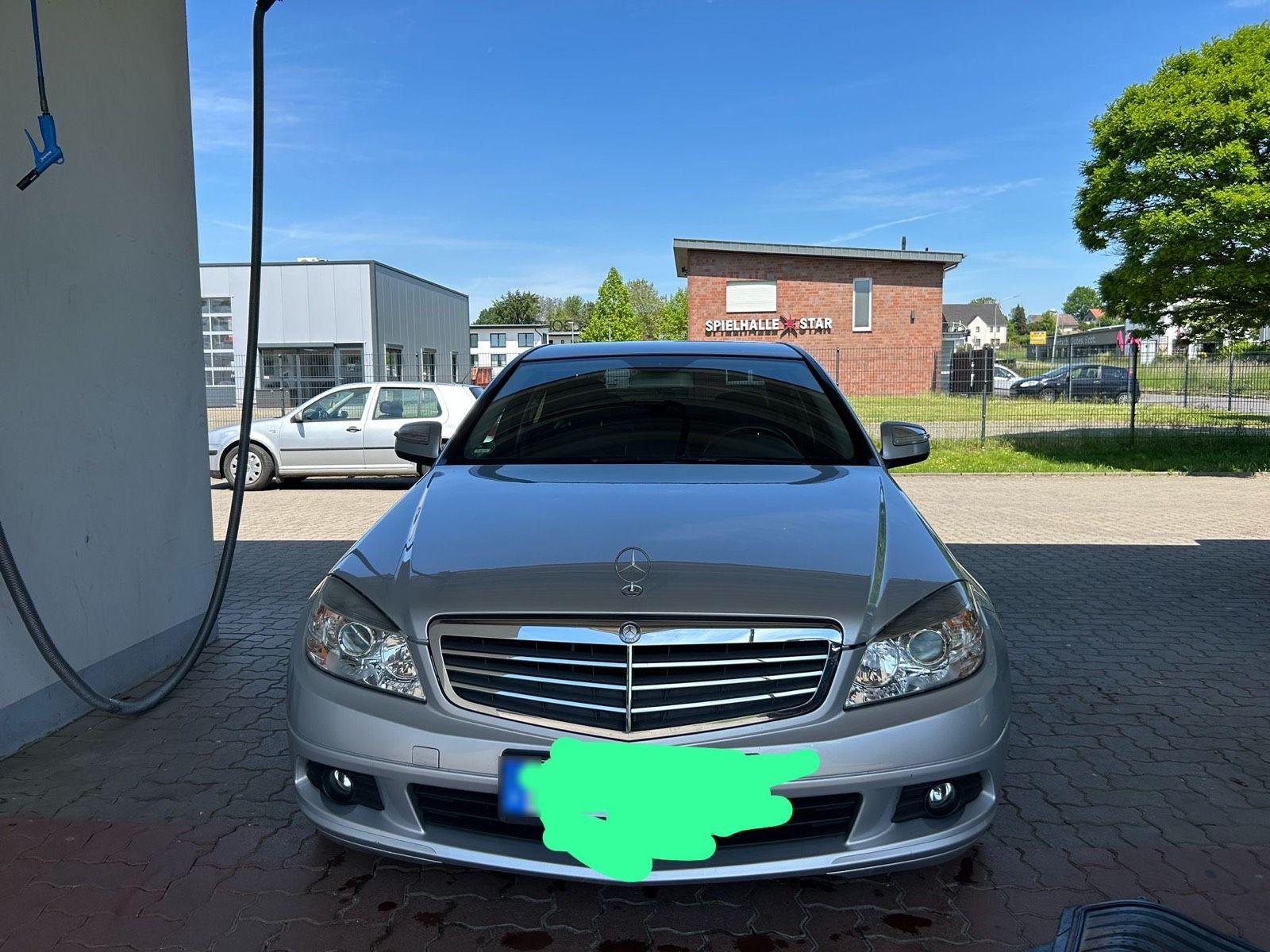 Mercedes-Benz C 200