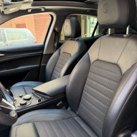 Alfa-Romeo Stelvio - 5