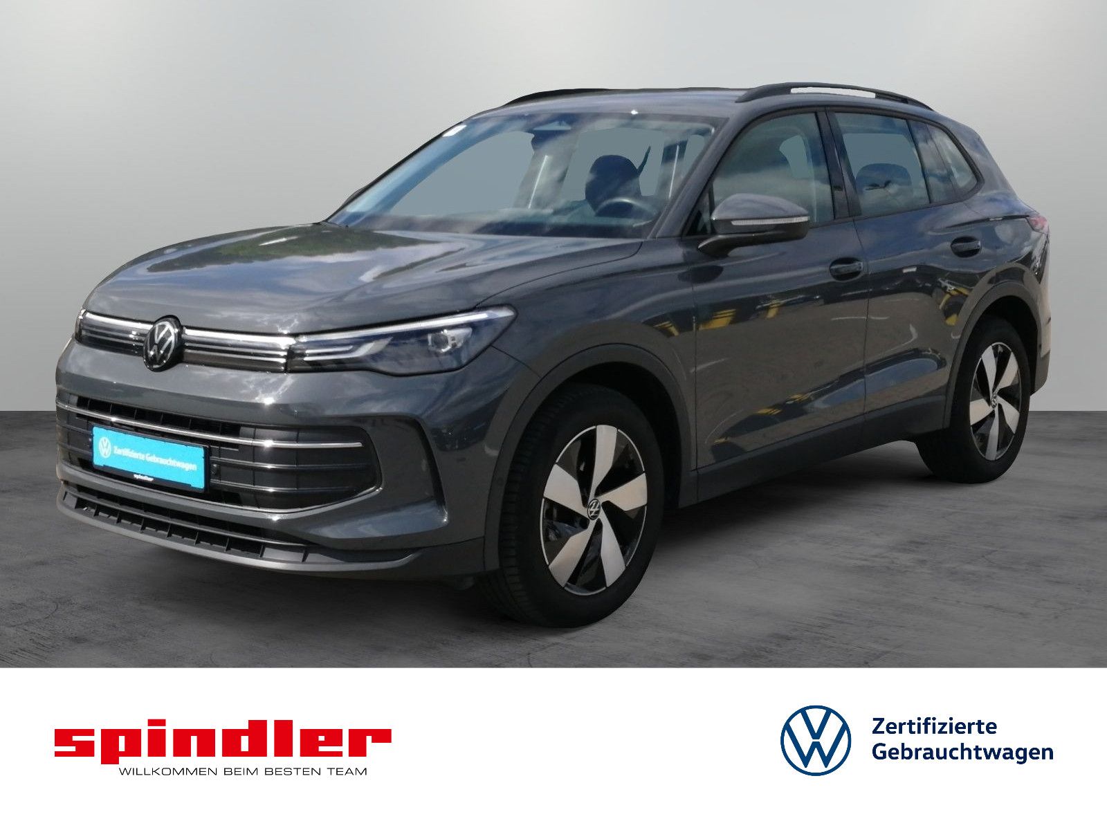 Volkswagen Tiguan 2.0TDI DSG Navi ParkAssi LED AHK Keyl ACC foto 1