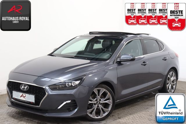 Hyundai i30 Fastback PREMIUM PANO,SMARTKEY,ACC,KAMERA