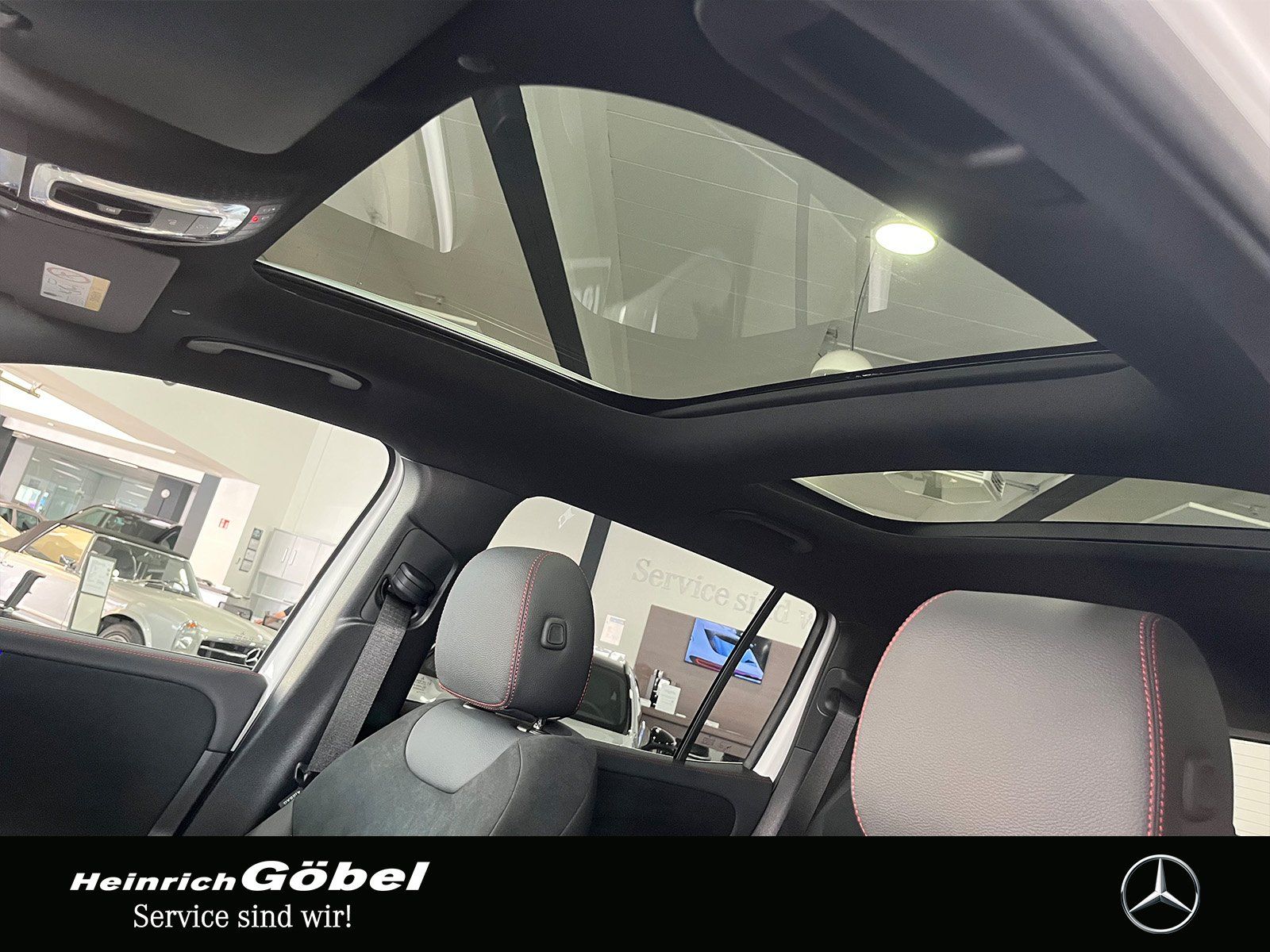 Fahrzeugabbildung Mercedes-Benz EQB 350 4M AMG+PANO+HUD+360°+CARPLAY+MEMORY+