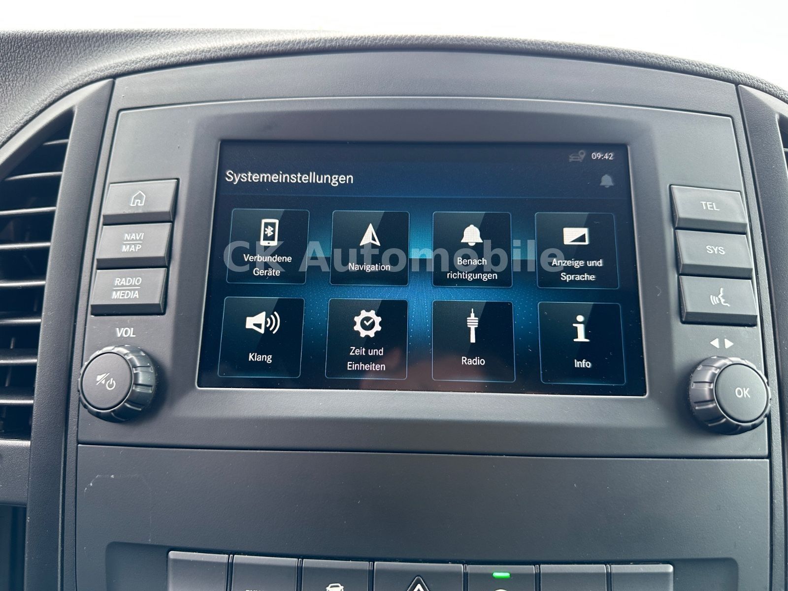Fahrzeugabbildung Mercedes-Benz Vito Kasten 116 PRO Autom./Navi/Klima/Kamera/AHK