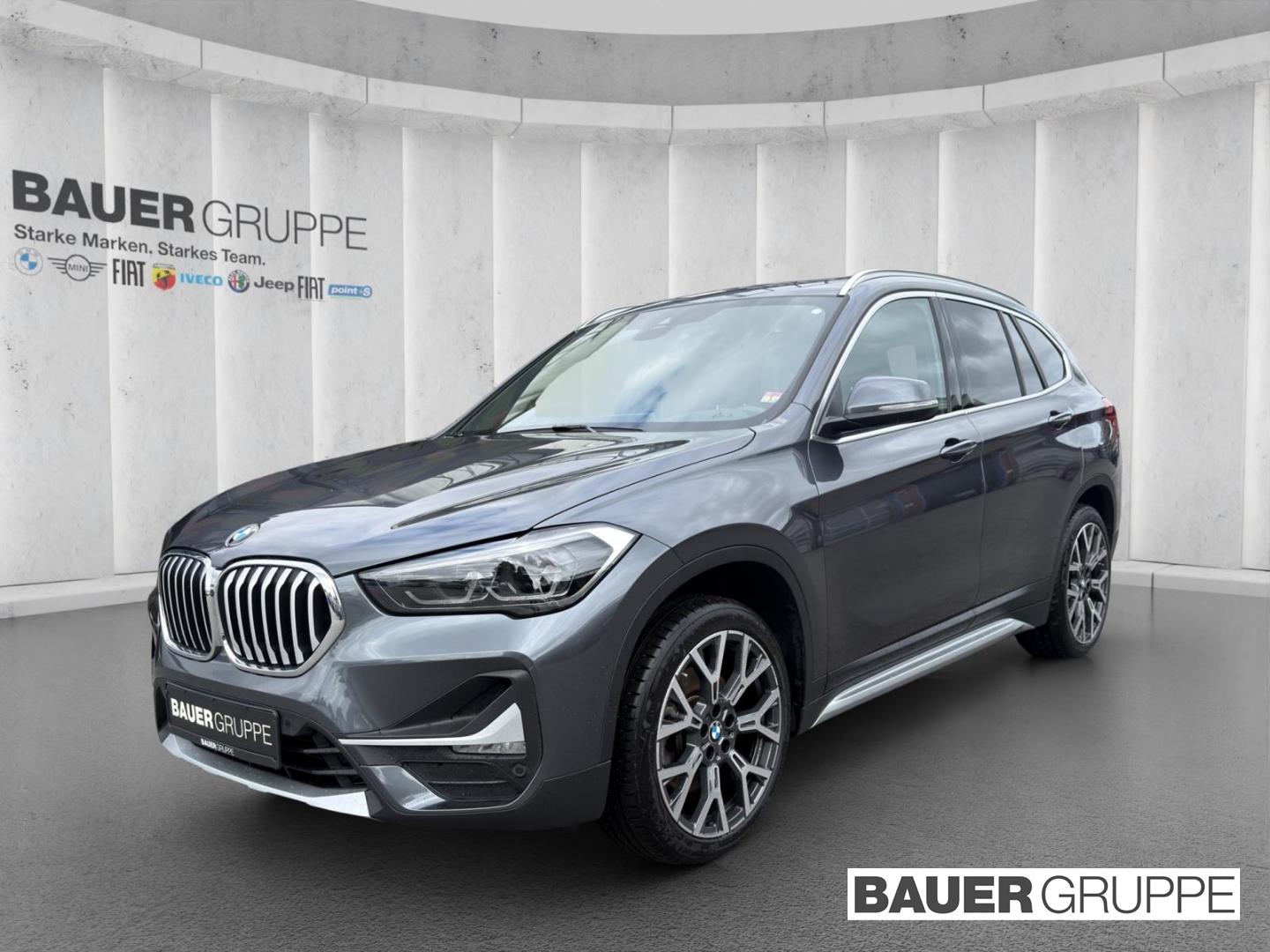 BMW X1 xDrive25d xLine AHK Leder HUD Pano Rückf.-Kam