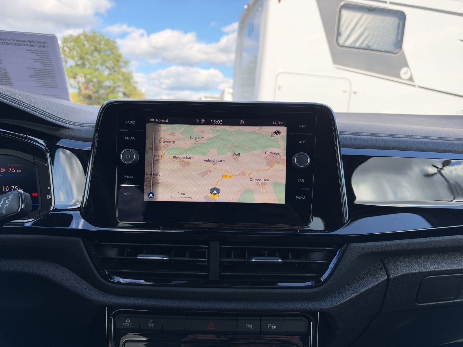 Volkswagen T-Roc - Bild 8