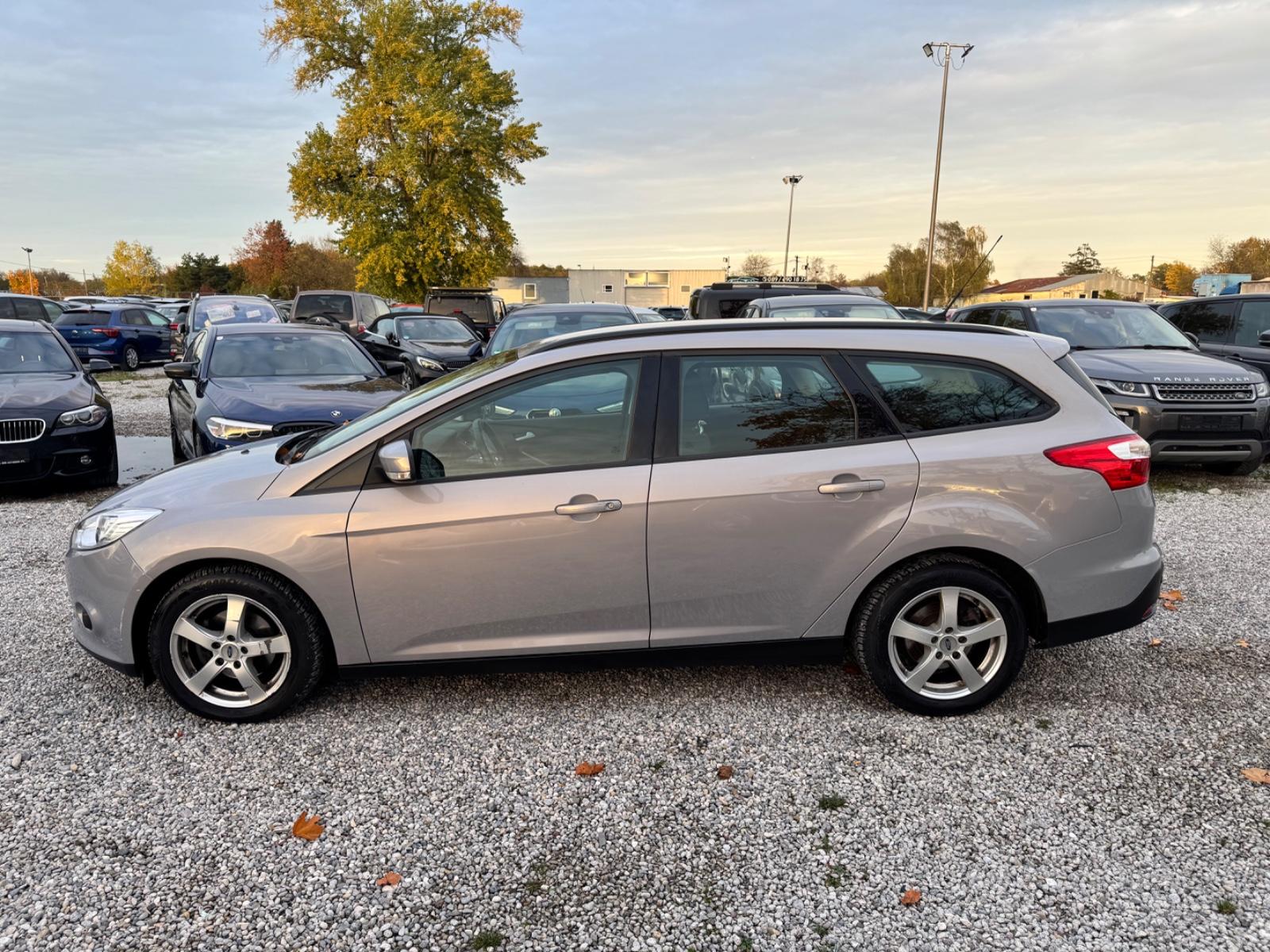 Ford Focus 2013 — photo 7