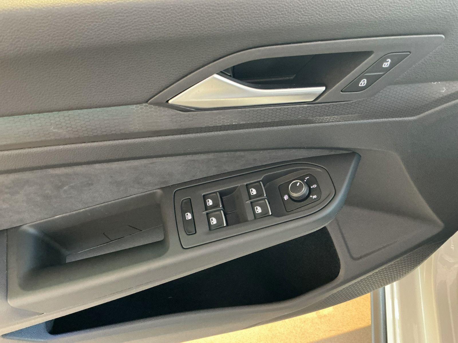 Volkswagen Golf 2.0 TSI GTI DSG Navi vorbereitet Sitzhz, миниатюра 15