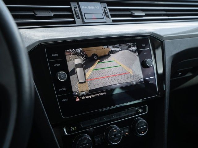 Passat Variant Business TSI DSG AHK NAV ACC Kame