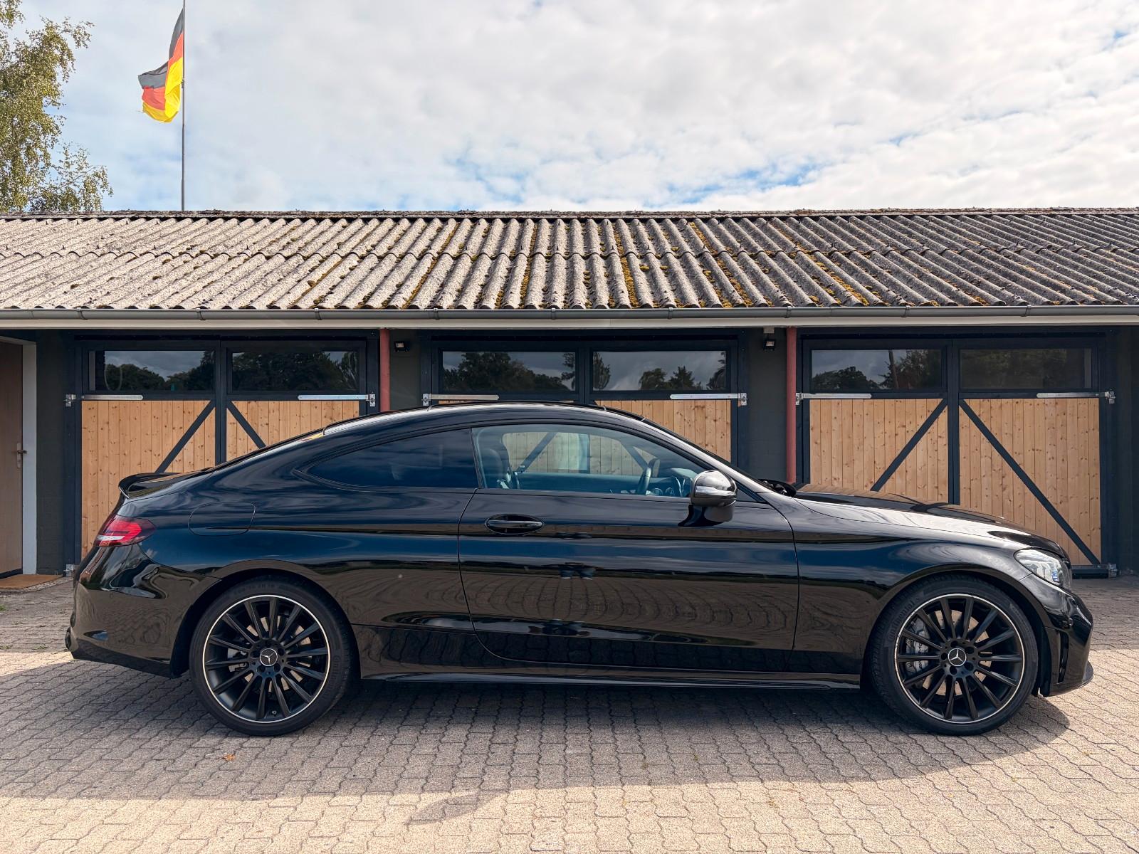 Mercedes-Benz C 43 AMG Cp BURM/MEMO/HUD/SITZBEL/PANO/JSTERNE